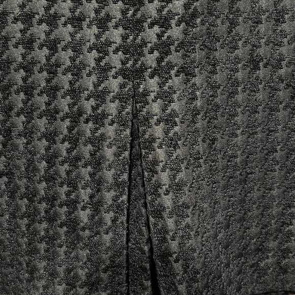 Brooks Brothers Houndstooth Skirt - Picture 2 of 4
